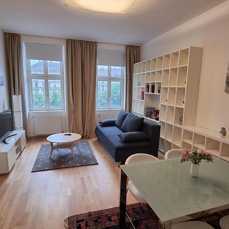 Sunny Apartment Next To Metro 1Br Vienna Luaran gambar