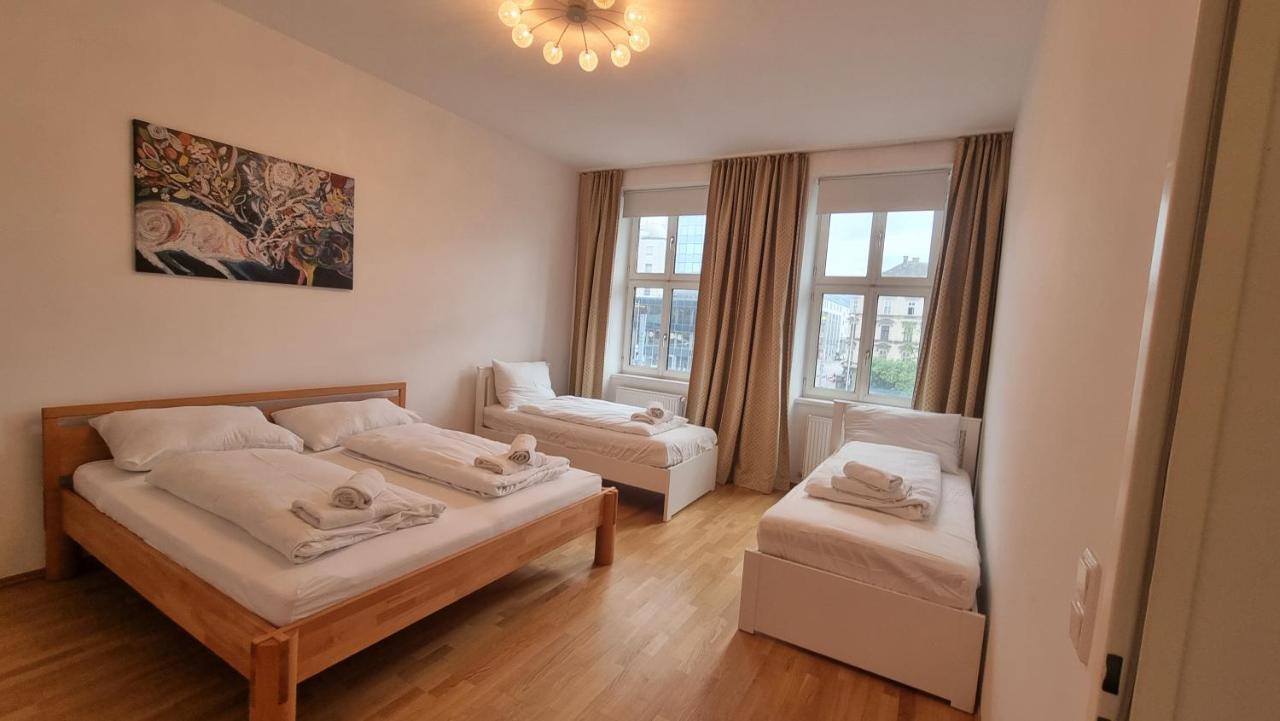 Sunny Apartment Next To Metro 1Br Vienna Luaran gambar